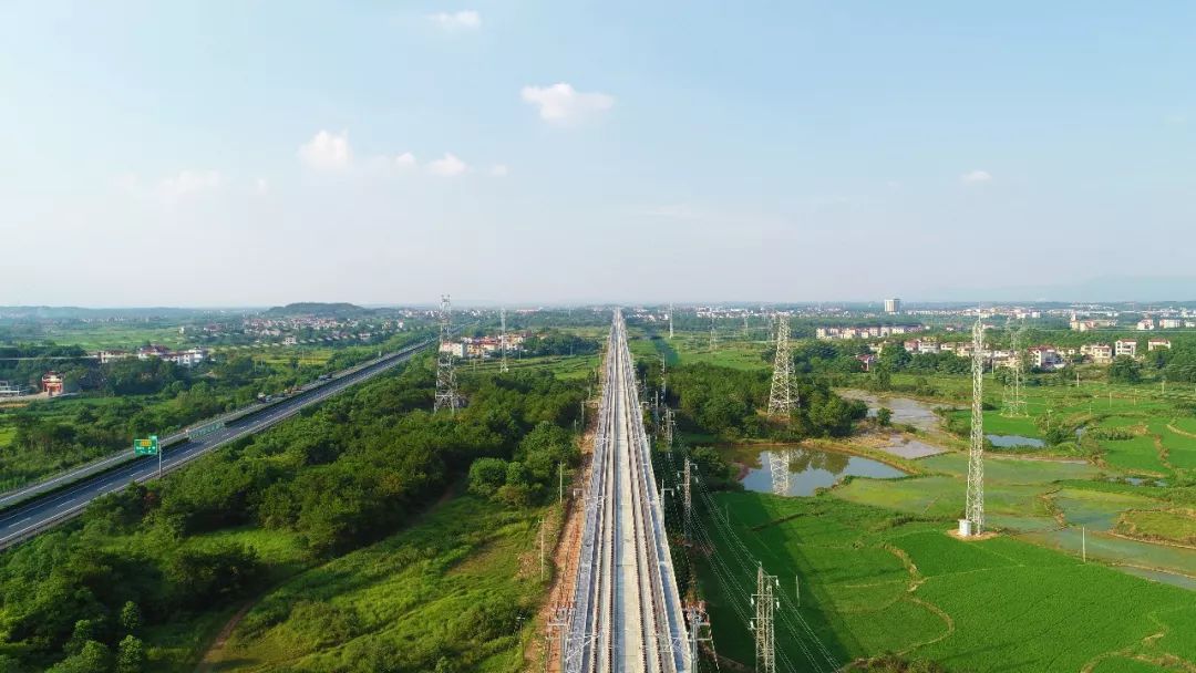 昌吉赣城际铁路，编织未来经济新蓝图的金色纽带昌吉赣高铁吧