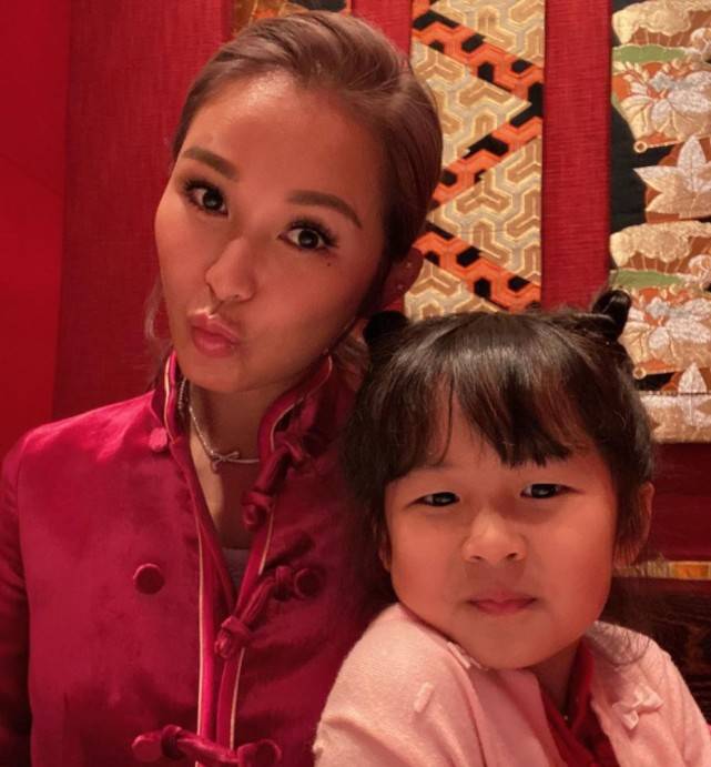 澳门六个儿子的妈妈，抖音上的温馨家庭故事澳门六个儿子的妈妈抖音视频在线看